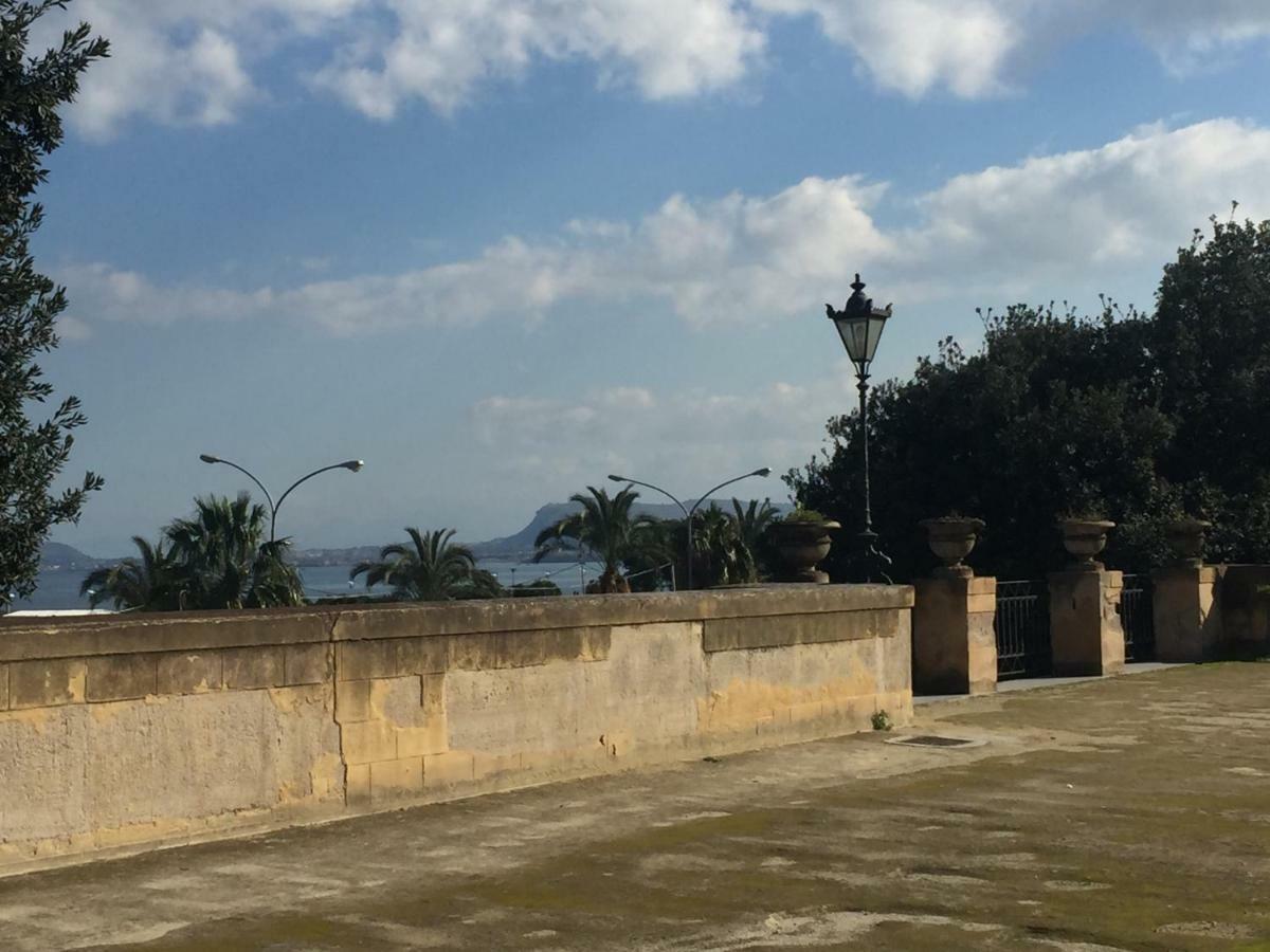 Villa casa del mare e della musica Palermo Esterno foto